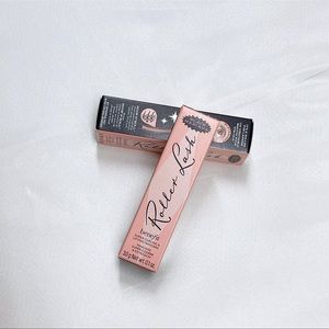 2x Benefit Cosmetics’ Roller Lash Curling & Lifting Mascara